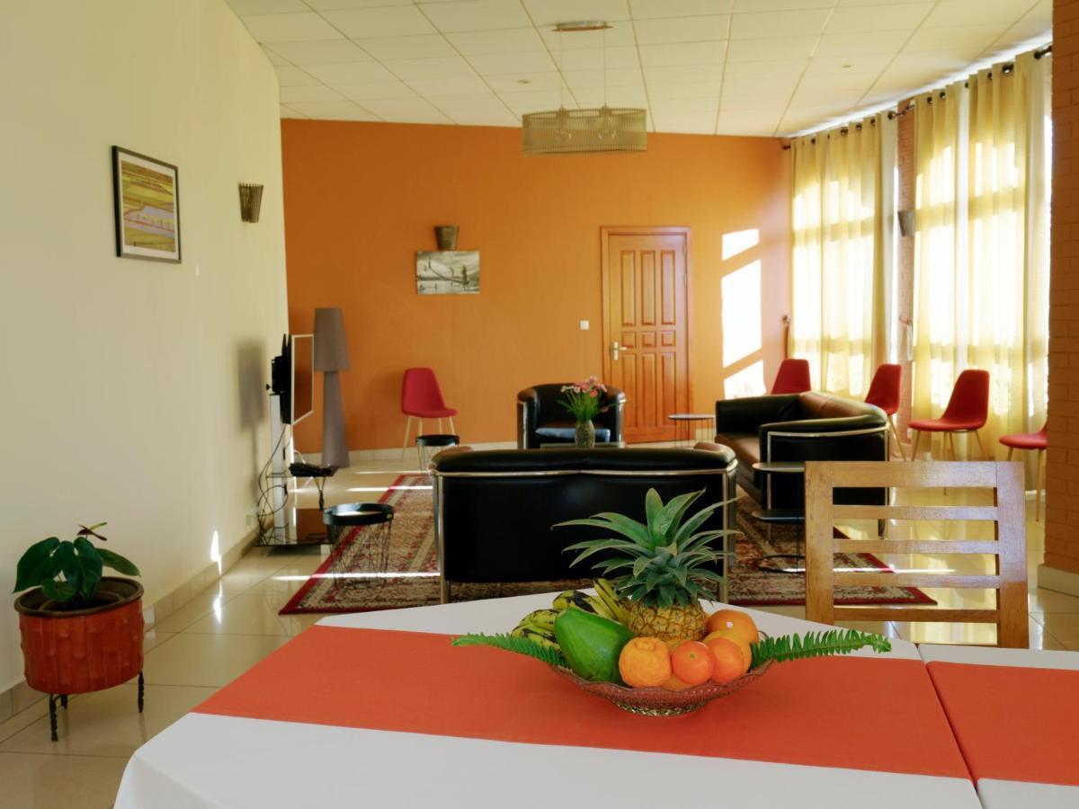 Zomatel Hotel Fianarantsoa Exterior foto