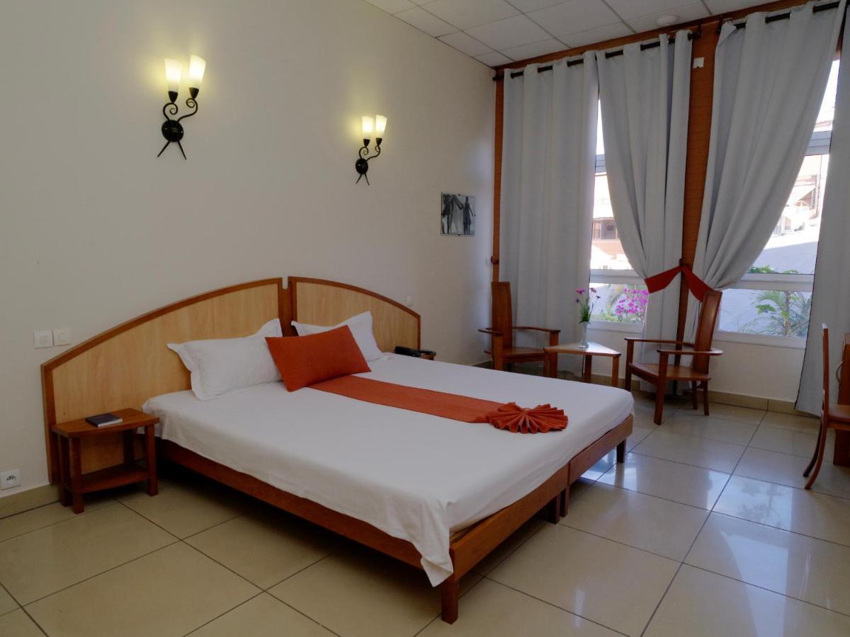 Zomatel Hotel Fianarantsoa Exterior foto