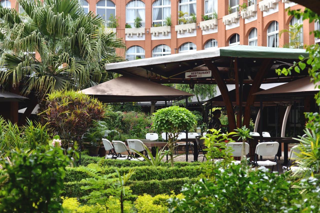 Zomatel Hotel Fianarantsoa Exterior foto