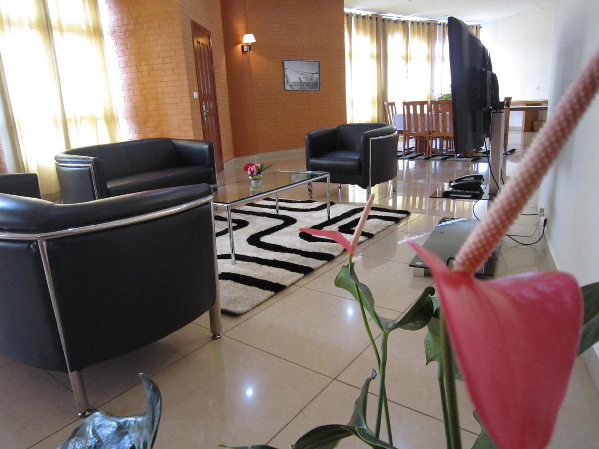 Zomatel Hotel Fianarantsoa Exterior foto